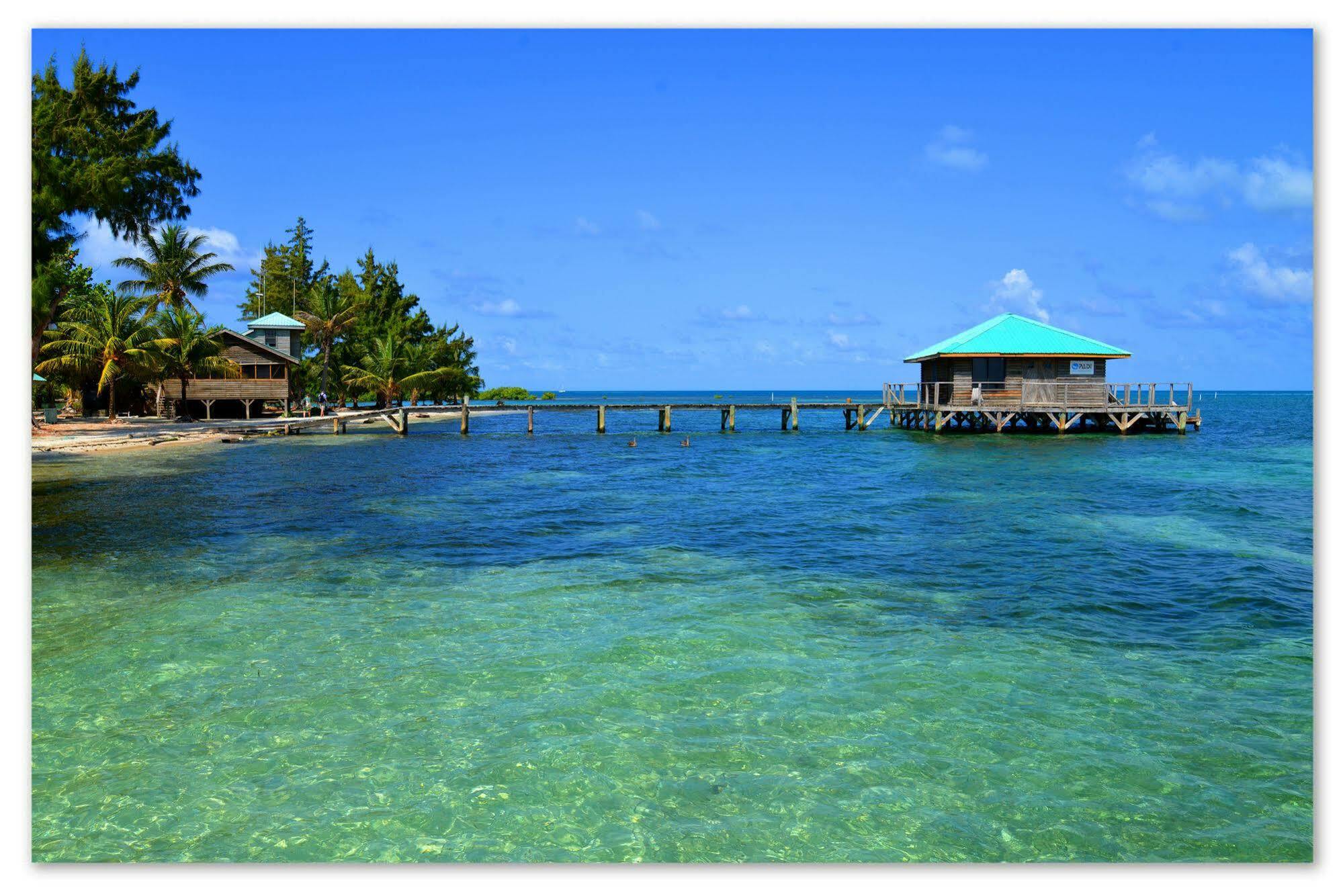 Isla Marisol Resort Buitenkant foto