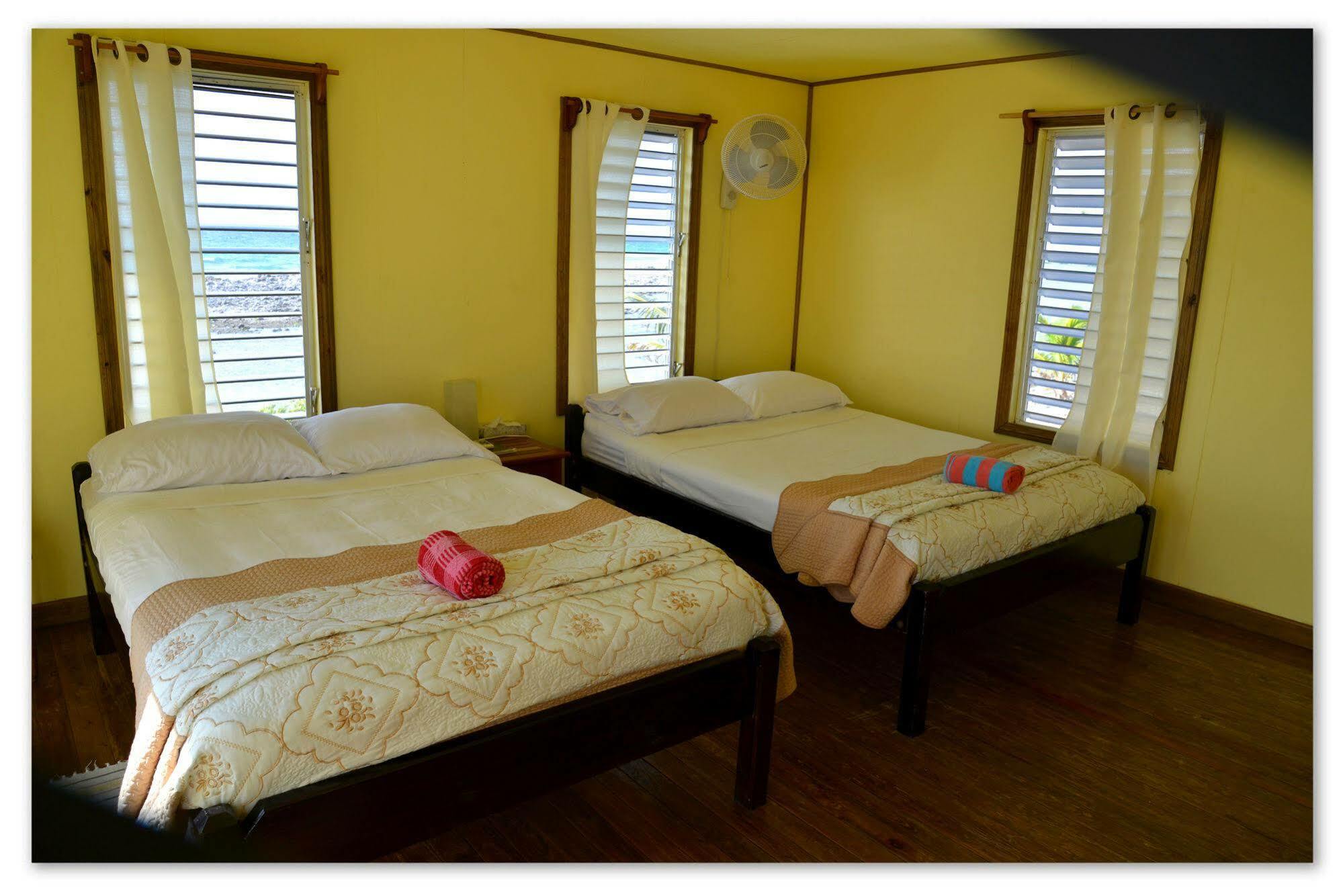 Isla Marisol Resort Buitenkant foto